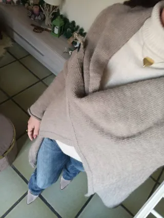 Cardigan mantella manica lunga beige