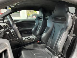 Audi R8 V10 PLUS QUATTRO 2016