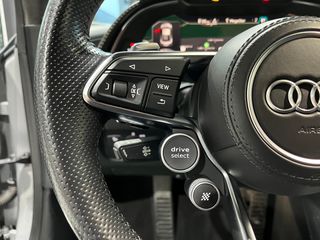 Audi R8 V10 PLUS QUATTRO 2016