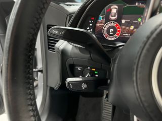 Audi R8 V10 PLUS QUATTRO 2016