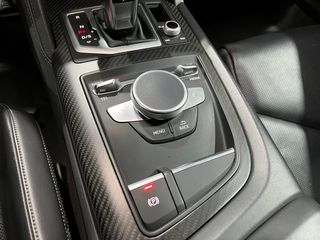 Audi R8 V10 PLUS QUATTRO 2016