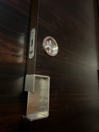 Puertas correderas con pestillo macizas