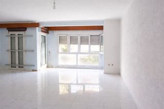 Piso en venta en Santa Eugènia en Girona