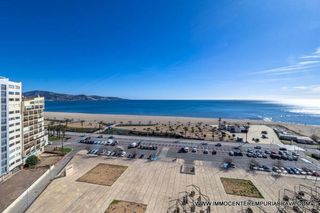 Piso en venta en Empuriabrava en Castelló d´Empúries