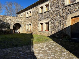 Casa en venta en Cabanelles