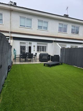 Casa pareada en venta en Regueral - Prat d'en Forés en Cambrils