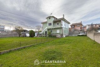 Chalet en venta en Alisal - Cazoña - San Román en Santander