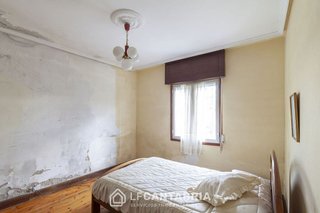 Chalet en venta en Alisal - Cazoña - San Román en Santander