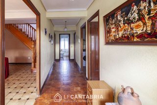 Chalet en venta en Alisal - Cazoña - San Román en Santander