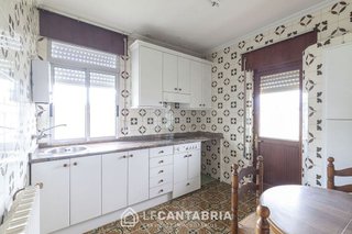 Chalet en venta en Alisal - Cazoña - San Román en Santander