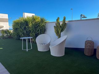 Chalet en venta en San Miguel de Salinas