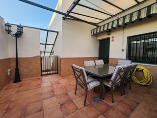Casa adosada en venta en Nueva Alcalá en Alcalá de Guadaira