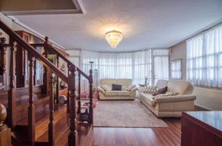 Casa adosada en venta en El Puntal en Laredo