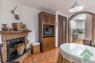 Casa adosada en venta en Albolote