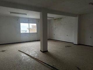 Casa adosada en venta en Salteras