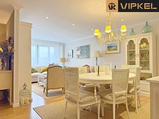 Casa adosada en venta en Castiñeiriño - Cruceiro de Sar en Santiago de Compostela