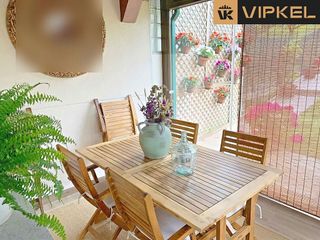 Casa adosada en venta en Castiñeiriño - Cruceiro de Sar en Santiago de Compostela