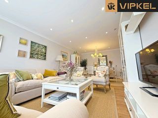 Casa adosada en venta en Castiñeiriño - Cruceiro de Sar en Santiago de Compostela