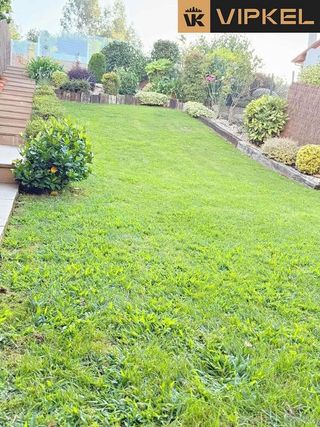 Casa adosada en venta en Castiñeiriño - Cruceiro de Sar en Santiago de Compostela