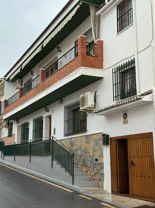 Casa adosada en venta en Teatinos en Málaga