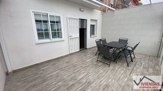 Casa adosada en venta en Este en Mérida