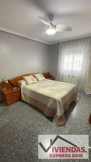 Casa adosada en venta en Este en Mérida