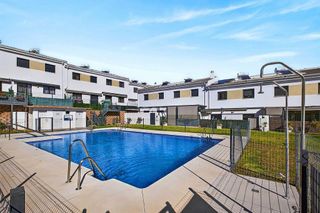 Casa adosada en venta en Centro en Alhaurín de la Torre