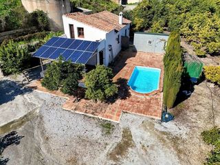 Casa rural en venta en Almijara - Capistrano - Cueva de Nerja en Nerja