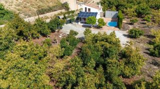 Casa rural en venta en Almijara - Capistrano - Cueva de Nerja en Nerja