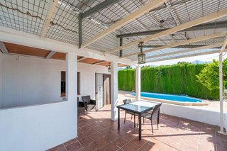 Casa rural en venta en Almijara - Capistrano - Cueva de Nerja en Nerja