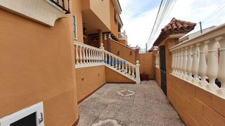Casa pareada en venta en Puerto de la Torre - Atabal en Málaga