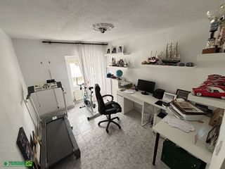 Casa adosada en venta en Membrilla