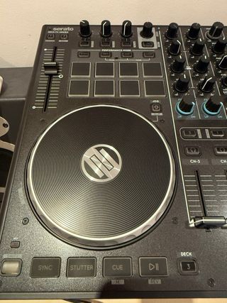 Controlador DJ Reloop Terminal Mix 8 Negro