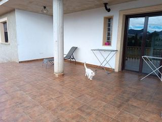 Chalet en venta en Yecla