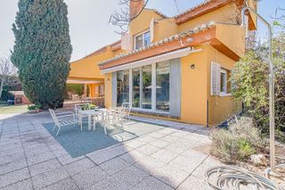 Chalet en venta en Gójar