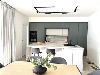 Chalet en venta en Gines