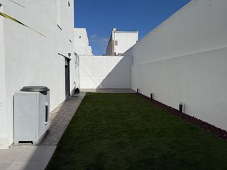 Chalet en venta en Gines