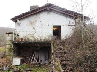 Chalet en venta en Espinosa de los Monteros