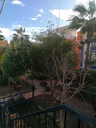 Casa adosada en venta en Adra