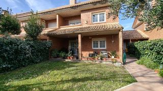 Casa pareada en venta en Montecanal en Zaragoza