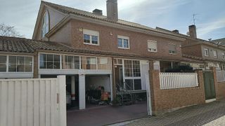 Casa pareada en venta en Montecanal en Zaragoza