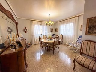 Chalet en venta en El Paraiso-Los Almendros en Eliana (l´)