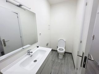 Piso en venta en El Raval en Barcelona