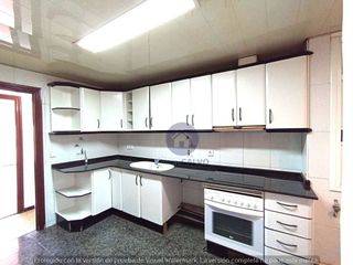 Piso en venta en Ca n'Oriol en Rubí