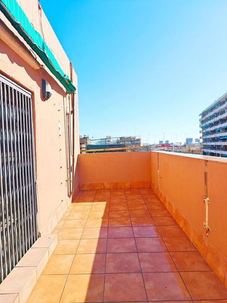 Ático en venta en La Florida en Hospitalet de Llobregat, L´