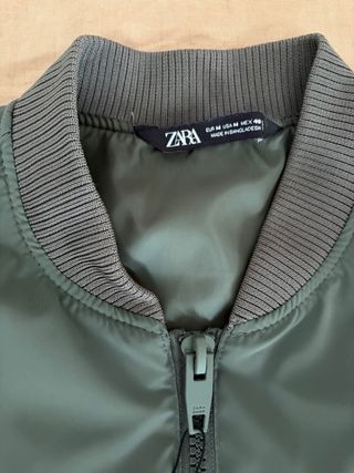 Chaqueta Bomber Zara Verde Talla M