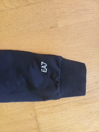 Sudadera Emporio Armani EA7 Negra