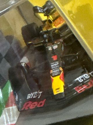 Auto Red Bull RB19 Verstappen 1:43