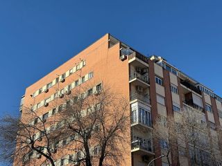Piso en venta en Acacias en Madrid