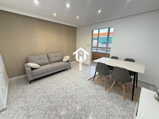 Piso en venta en Virgen del Remedio en Alicante